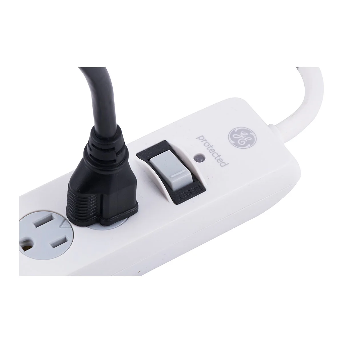GE 4-Outlet 2-USB 8ft. Surge Protector With Twist-To-Close Safety Covers, White - Image 7