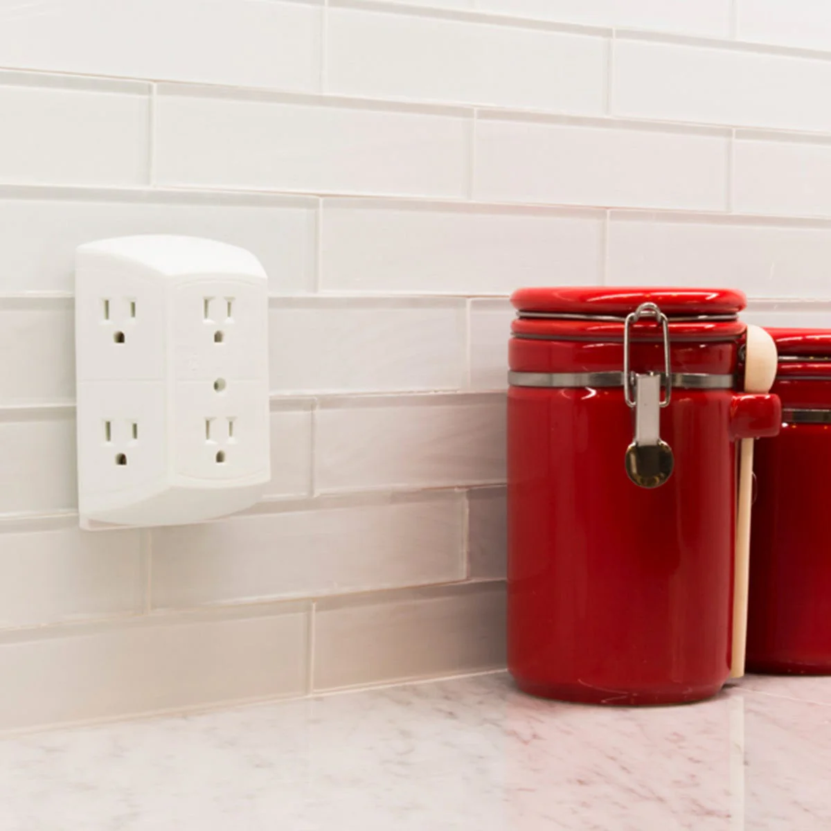 GE 6-Outlet Wall Tap, White - Image 5