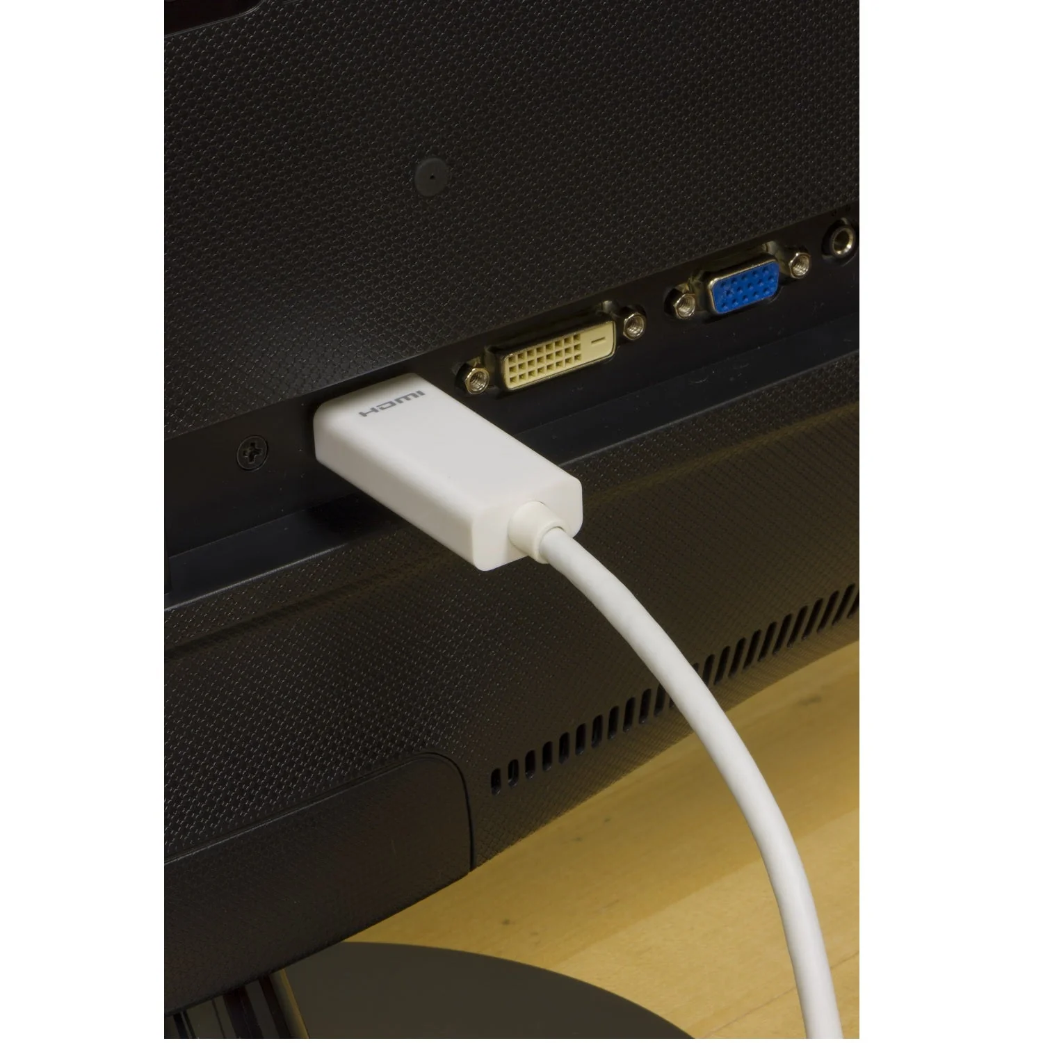 GE 6ft. Mini DisplayPort to HDMI Cable, White - Image 6