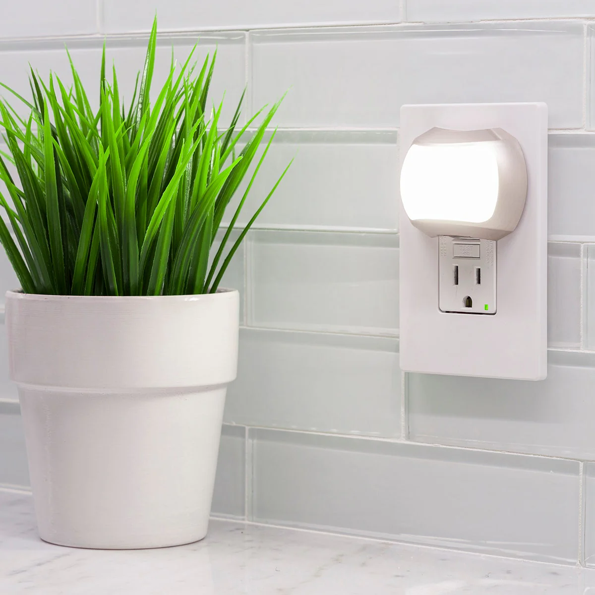 GE Light Sensing LED Night Light, Brushed Nickel - Image 8