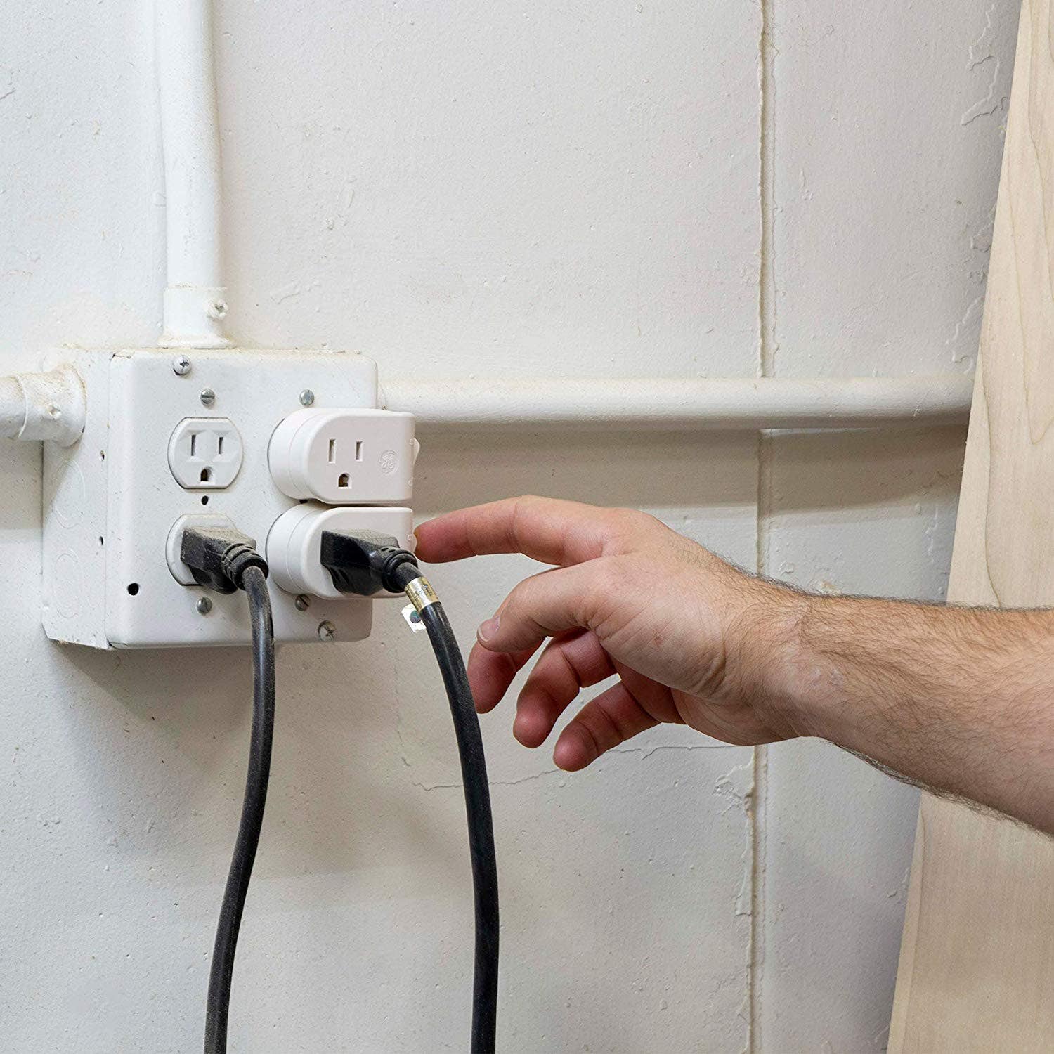 GE UltraPro Plug-In On/Off Power Switch, White - Image 7