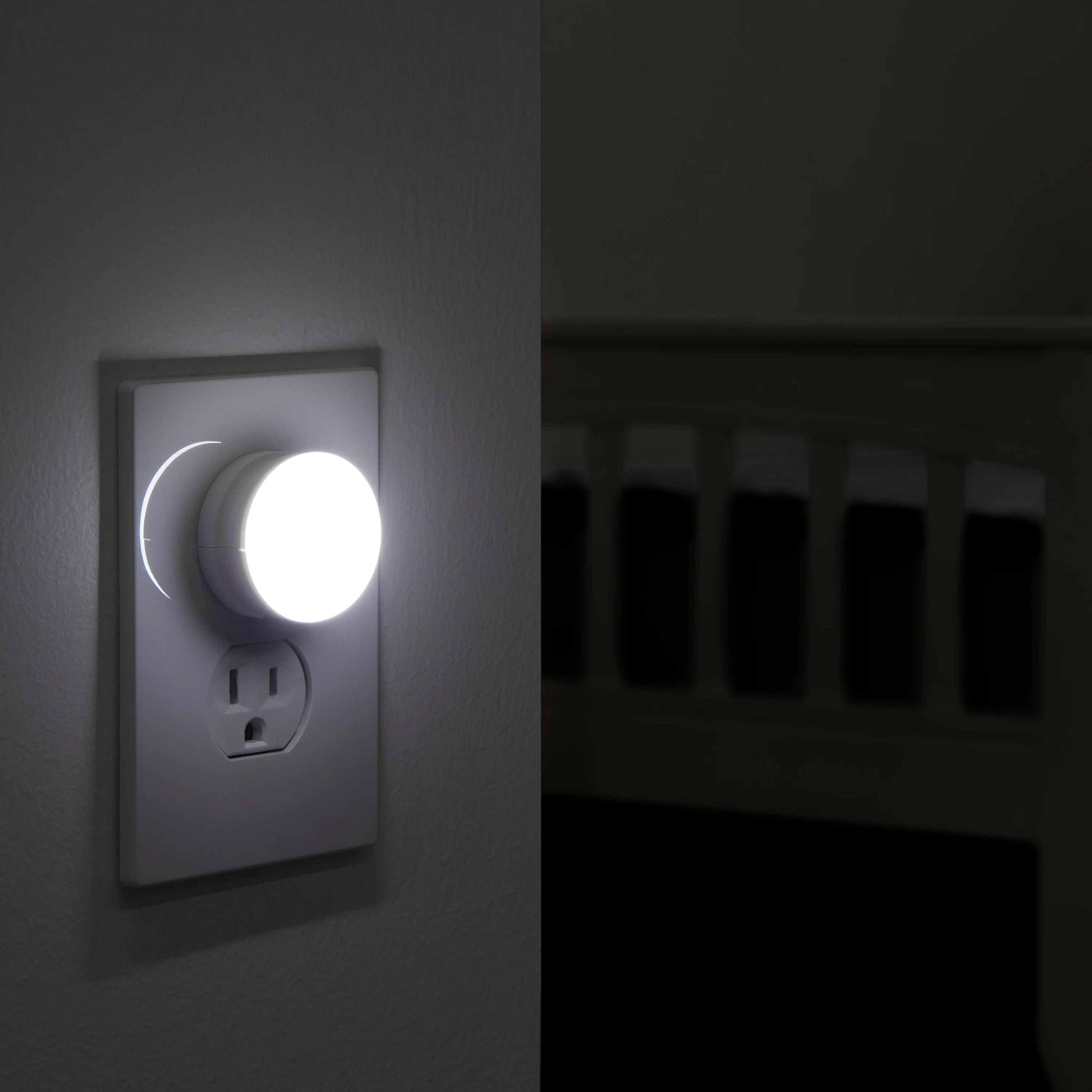 Lights by Night LED GLO Dot Night Lights, 6 Pack - Image 4