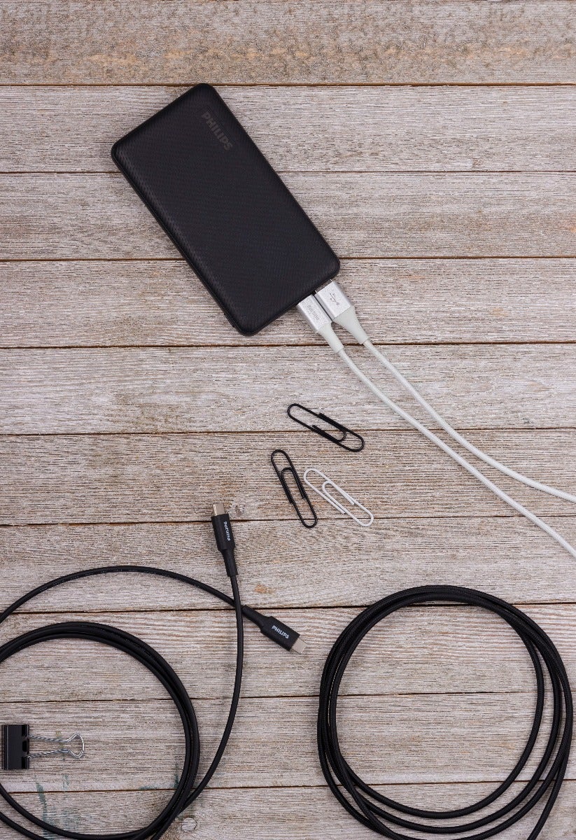 Philips 3ft. USB-C Lightning Charging Cable with Braided Cord, White - Image 4