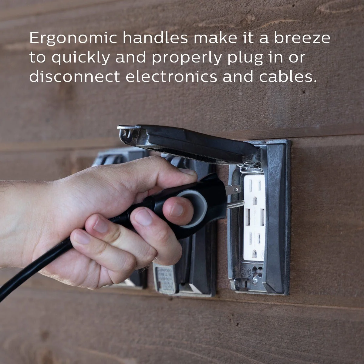 Philips EZGrip™ 3-Outlet 8ft. Indoor/Outdoor Extension Cord, Black - Image 4