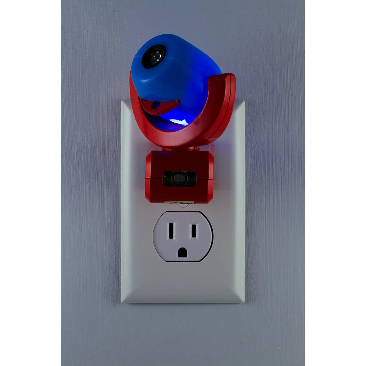 Projectables Disney Mickey Mouse & The Roadster Racers Light Sensing 6-Image LED Night Light, Red - Image 6